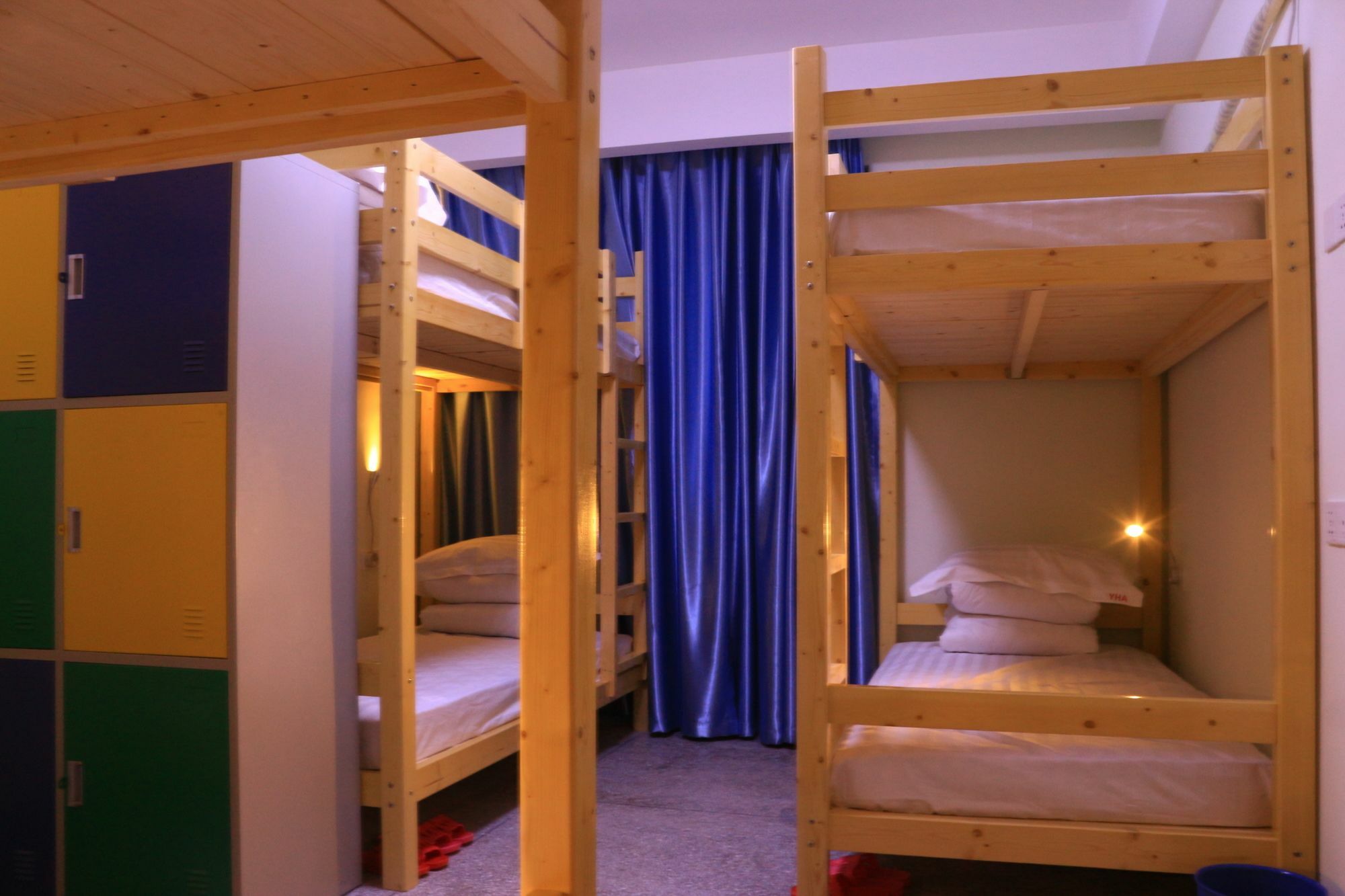 Luoyang Heartland International Youth Hostel Kültér fotó